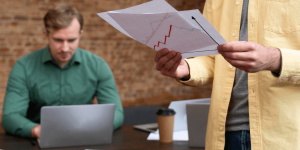 Financial Red Flags: Why Money Problems Cause Developed Vetting Failures